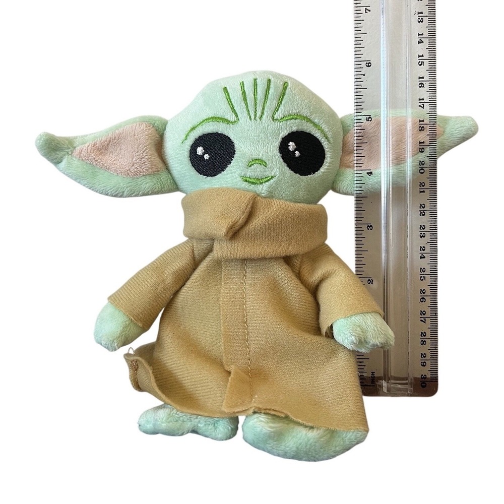Star Wars The Mandalorian Grogu Baby Yoda Plush Galerie Green Tan 7 inch Toy - Picture 6 of 6